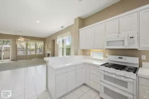 1900 Dover Ln, Petaluma, CA 94954 - Photo 17