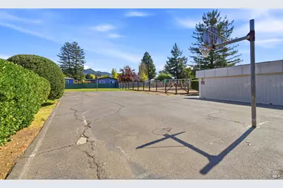 212 McCoy Avenue, Santa Rosa, CA 95407 - Photo 39