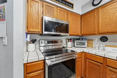1102 Charter Lane, Fairfield, CA 94533 - Photo 21
