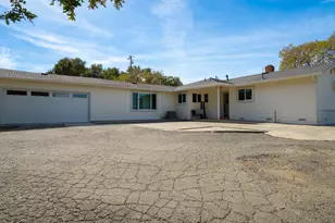3854 Joslin Ln, Vacaville, CA 95688 - Photo 3