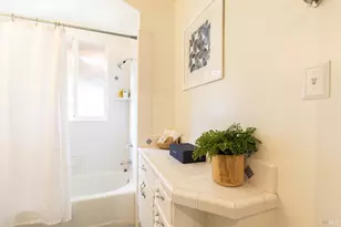 2221 Grahn Dr, Santa Rosa, CA 95404 - Photo 17