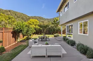 17 Carnoustie Dr, Novato, CA 94949 - Photo 47