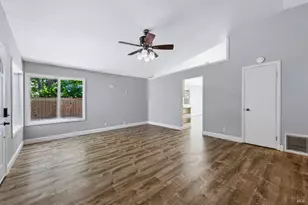 1896 Brookwood Dr, Vacaville, CA 95687 - Photo 29