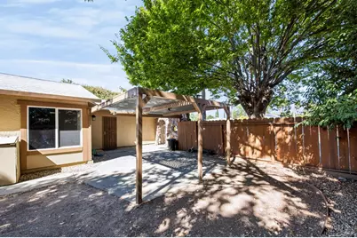 1896 Brookwood Drive, Vacaville, CA 95687 - Photo 13