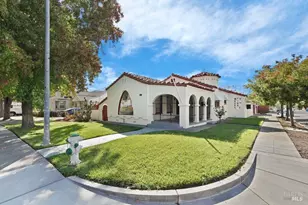 2001 Tennessee St, Vallejo, CA 94590 - Photo 1