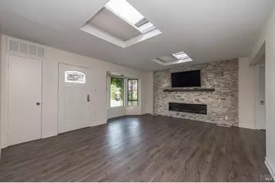 212 Shortt Road, Santa Rosa, CA 95405 - Photo 5