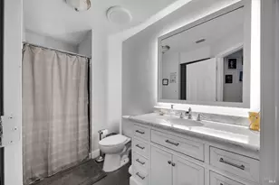 1093 Cloverbrook Cir, Vacaville, CA 95687 - Photo 19