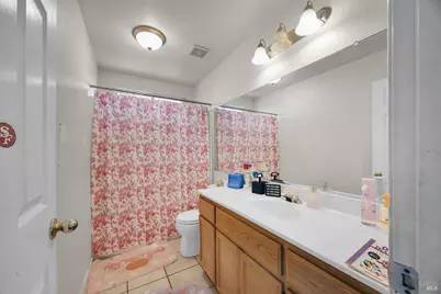 1093 Cloverbrook Circle, Vacaville, CA 95687 - Photo 25