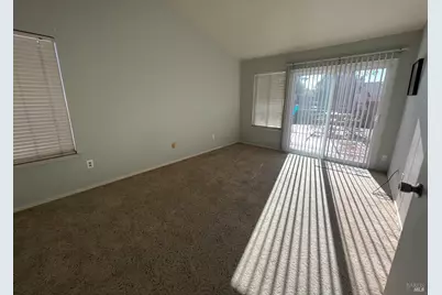 648 Chaucer Lane, American Canyon, CA 94503 - Photo 23