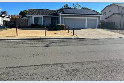 648 Chaucer Lane, American Canyon, CA 94503 - Photo 3