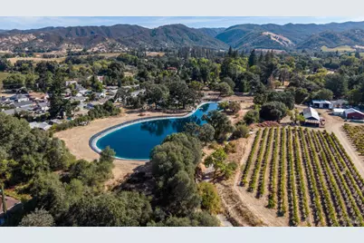 2070 Old River Road, Ukiah, CA 95482 - Photo 9
