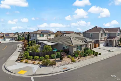 137 Clematis Street, Vacaville, CA 95687 - Photo 71