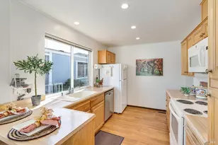 56 Falcon Crest Cir, Napa, CA 94558 - Photo 17