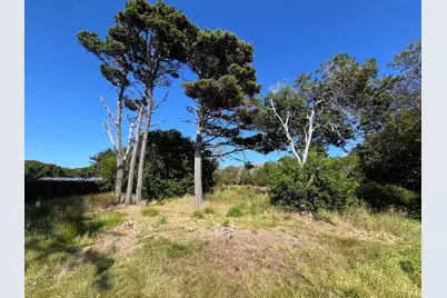 25221 Ward Avenue, Fort Bragg, CA 95437 - Photo 15