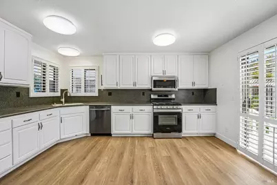 7628 Mandolin Way, Rohnert Park, CA 94928 - Photo 9