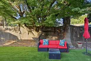 1020 Broadmoor Dr, Napa, CA 94558 - Photo 11