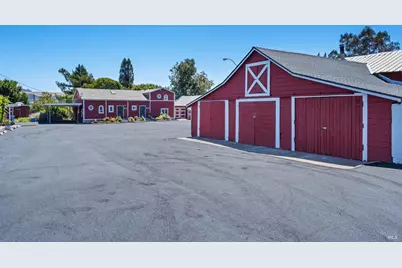 724 Liberty Road, Petaluma, CA 94952 - Photo 17