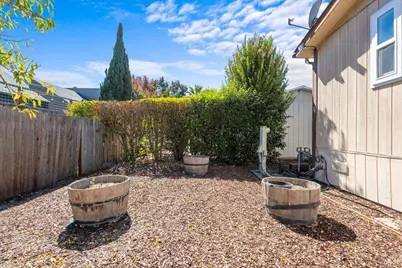 1513 Florence Way, Petaluma, CA 94954 - Photo 31