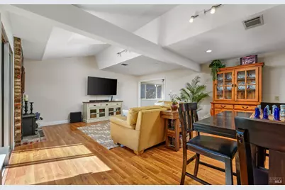 433 Dahlia Street, Fairfield, CA 94533 - Photo 5