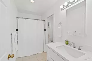 8320 Dry Creek Rd, Geyserville, CA 95441 - Photo 19