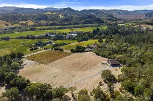 8320 Dry Creek Rd, Geyserville, CA 95441 - Photo 25
