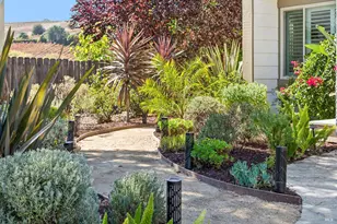 1096 Alpine Ct, Napa, CA 94558 - Photo 3