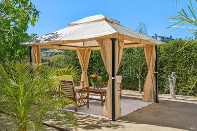 1096 Alpine Court, Napa, CA 94558 - Photo 13