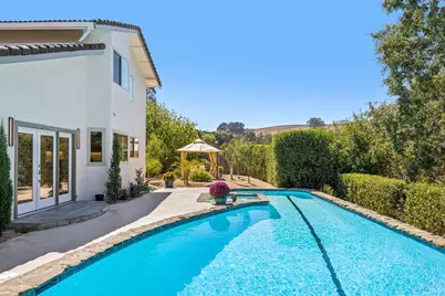 1096 Alpine Court, Napa, CA 94558 - Photo 9