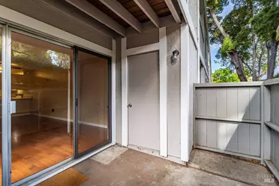 900 Southampton Road #11, Benicia, CA 94510 - Photo 23