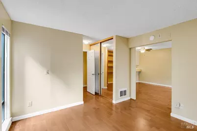 900 Southampton Road #11, Benicia, CA 94510 - Photo 15