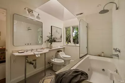 385 Throckmorton Avenue, Mill Valley, CA 94941 - Photo 15
