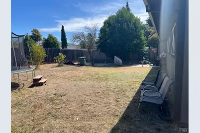 1680 Dutton Avenue, Santa Rosa, CA 95407 - Photo 5