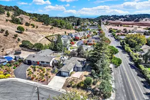 2 Rita Ct, Novato, CA 94945 - Photo 57