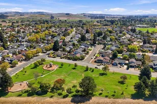 2110 Rosemary Ct, Petaluma, CA 94954 - Photo 53