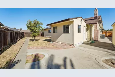 514 Monterey Drive, Suisun City, CA 94585 - Photo 35