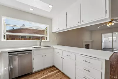 514 Monterey Drive, Suisun City, CA 94585 - Photo 11