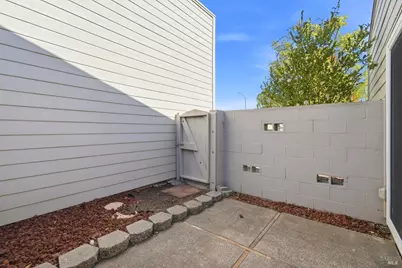 2245 Knolls Hills Circle, Santa Rosa, CA 95405 - Photo 31
