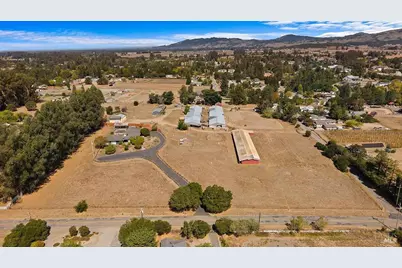 920 Goodwin Avenue, Penngrove, CA 94951 - Photo 1