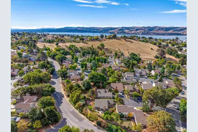 456 Greenbrier Court, Benicia, CA 94510 - Photo 31