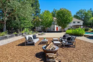 231 Zinfandel Rd, Healdsburg, CA 95448 - Photo 37