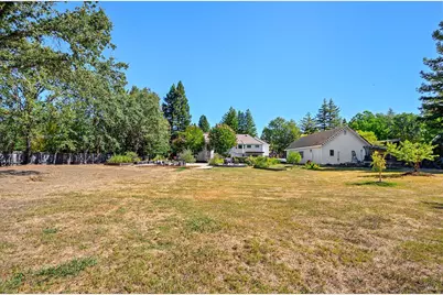231 Zinfandel Road, Healdsburg, CA 95448 - Photo 43