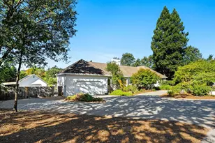 231 Zinfandel Rd, Healdsburg, CA 95448 - Photo 3
