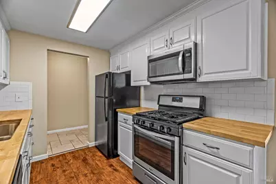 1907 Wise Drive, Napa, CA 94558 - Photo 7