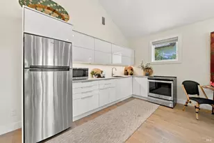 142 Westgate Dr, Napa, CA 94558 - Photo 55