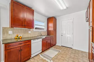 1492 Gloria Dr, Santa Rosa, CA 95407 - Photo 13