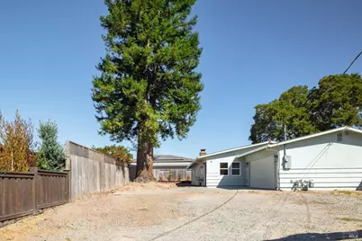 38 Volkers Drive, Petaluma, CA 94952 - Photo 59
