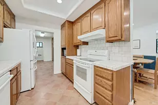 7270 Summerwood Ln, Vacaville, CA 95688 - Photo 19
