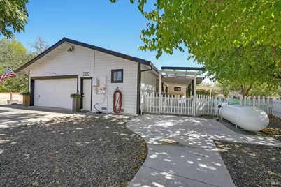 7270 Summerwood Lane, Vacaville, CA 95688 - Photo 47