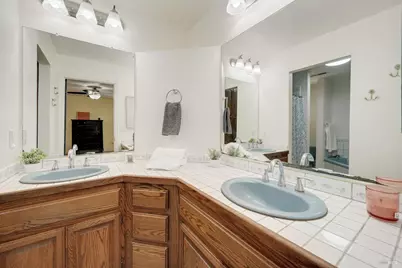 7270 Summerwood Lane, Vacaville, CA 95688 - Photo 29