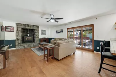 7270 Summerwood Lane, Vacaville, CA 95688 - Photo 21